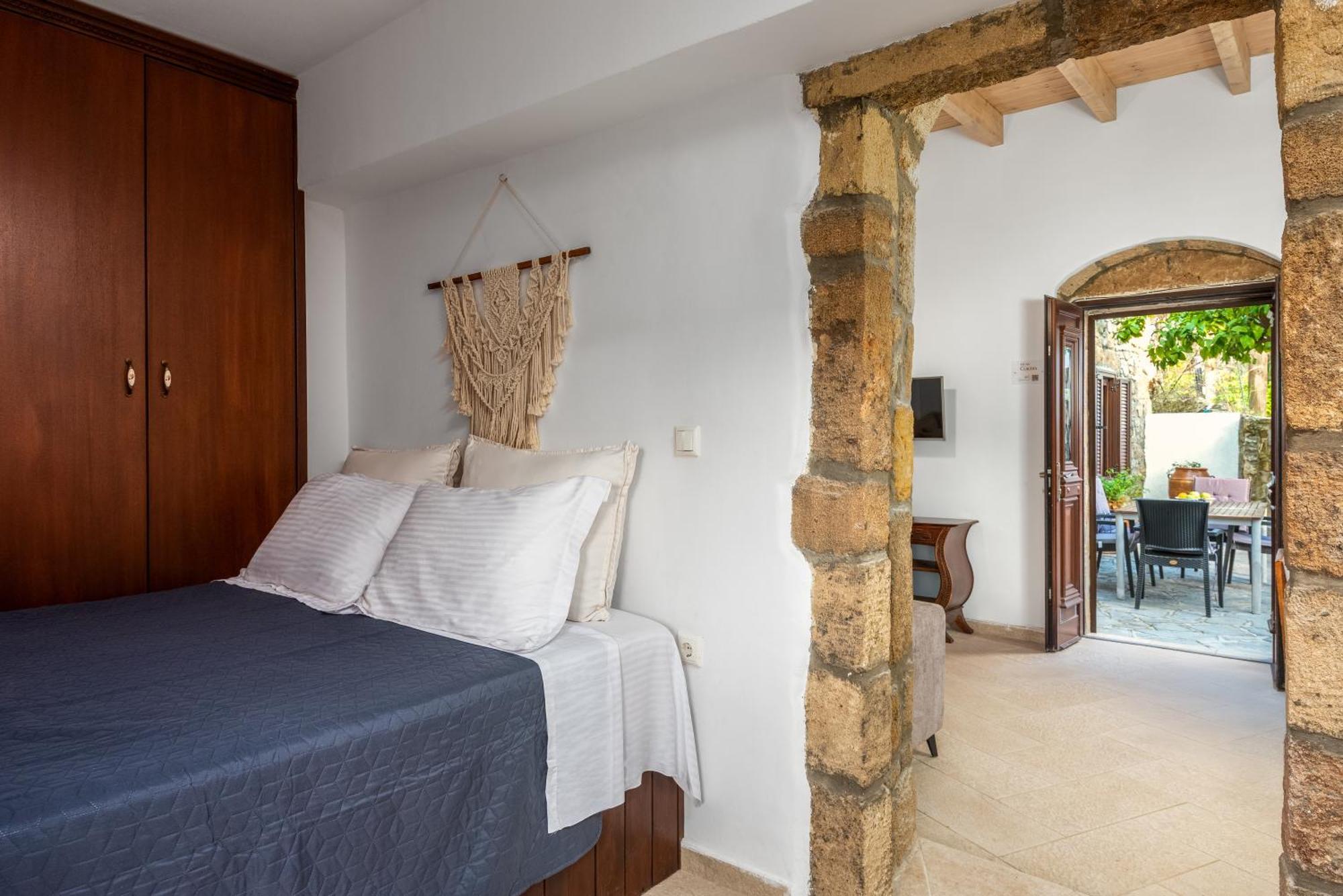 Villa Claudia In Lardos Exterior photo